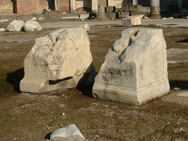 Marble Inscriptions in Mercati Traianei.jpg